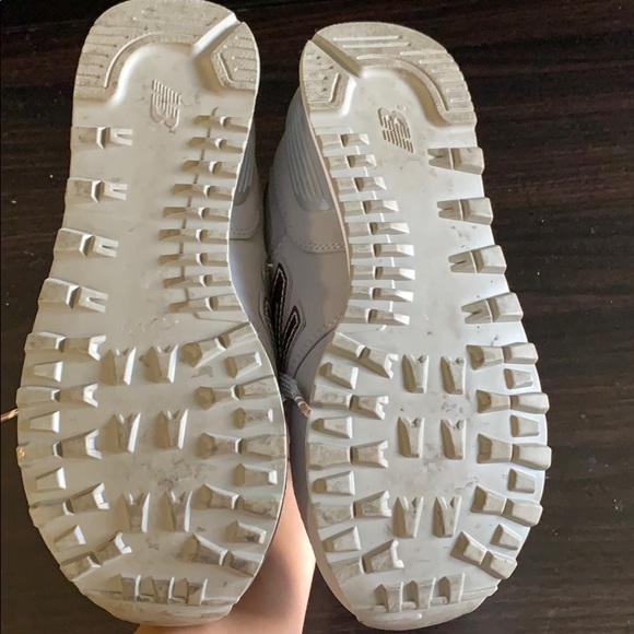 New Balance Women’s 574 - Picture 3 of 4